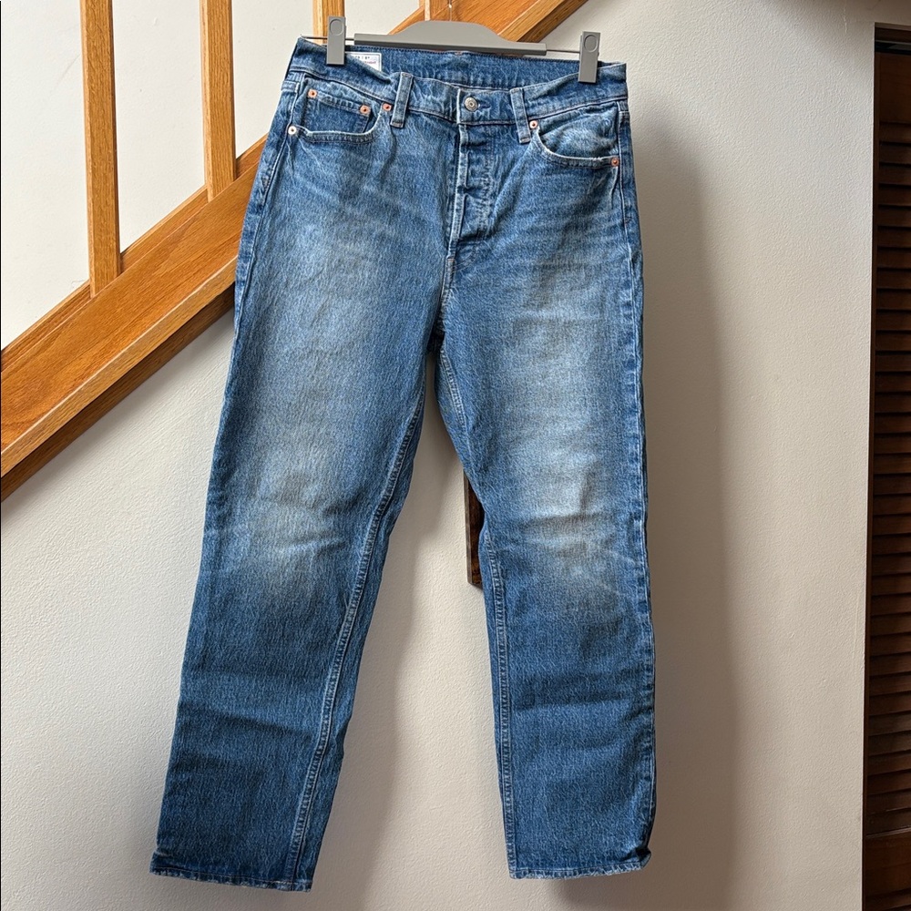 GAP Cheeky Straight High Rise Size 29/8R medium blue jeans - Picture 3 of 14